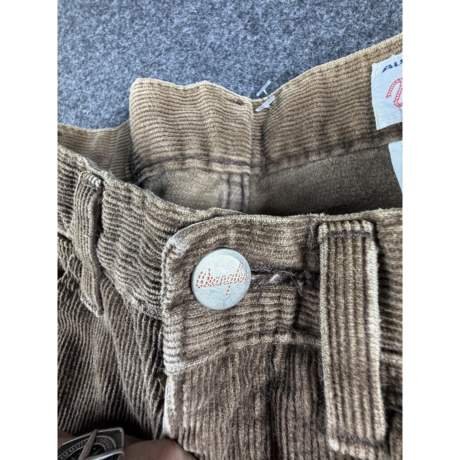 Wrangler High Rise Wide Leg Tan Corduroy Pants Size 27 Vintage Boho Retro Grunge