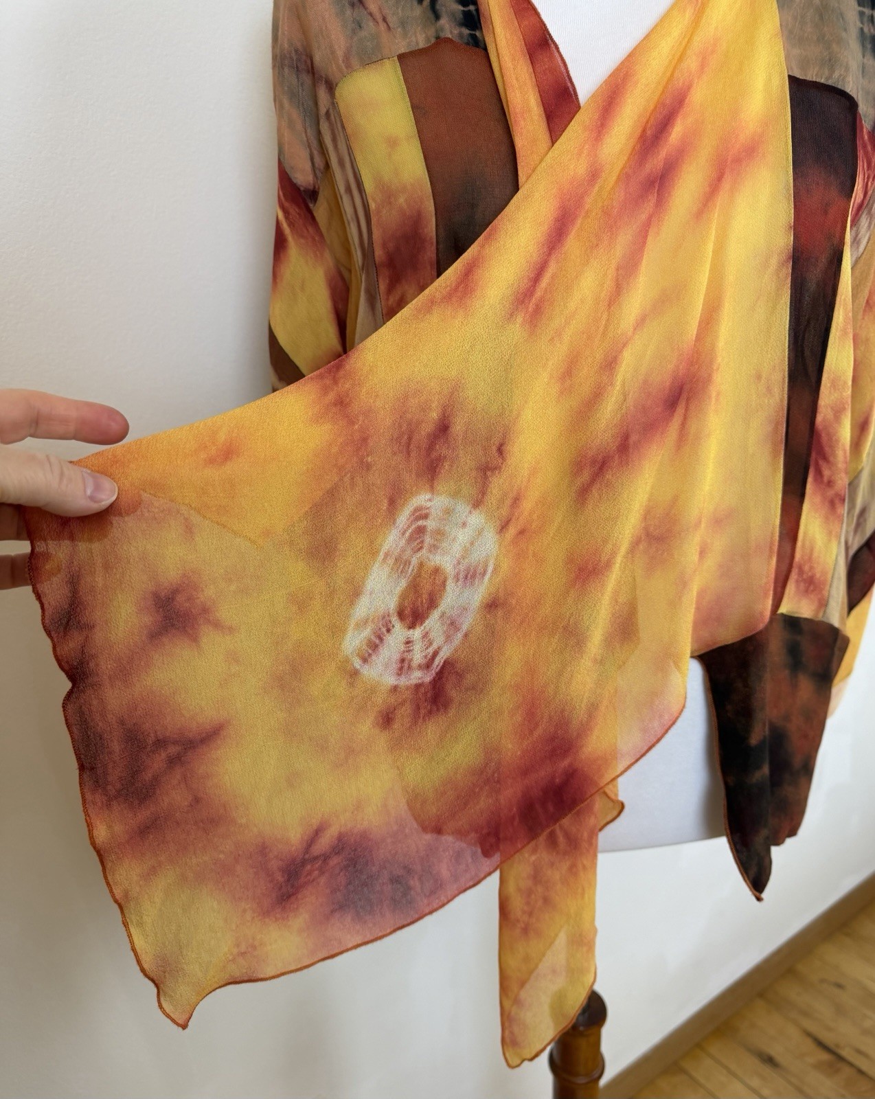 Vtg Sterling Styles Sunset Tie-Dye Batik Art Silk Kimono Top O/S Tie-Front Boho