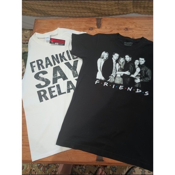 Friends/Frankie Say Relax Sitcom Iconic Graphic Short Sleeve Tees (2) Size S 90s