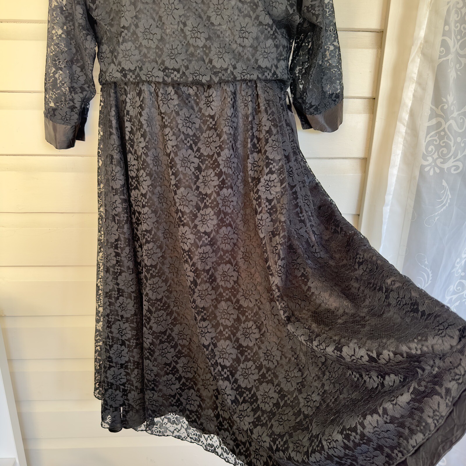 Purple Patch Women Dress Size 14 Bust 90cm Black Lace Long Sleeve Midi