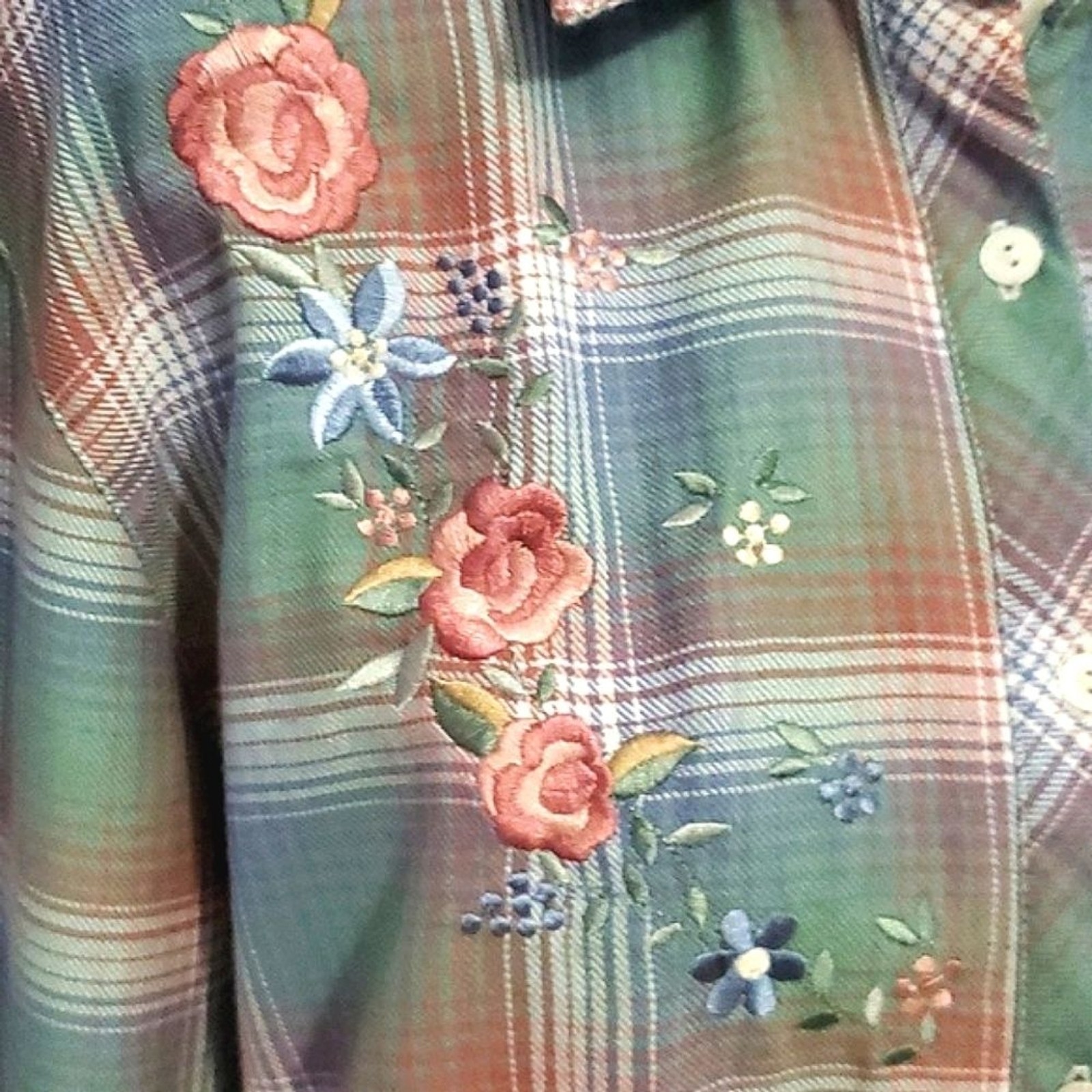 VTG Teddi Sage Green Plaid Embroidered Long Sleeve Button Down Flannel Shirt S