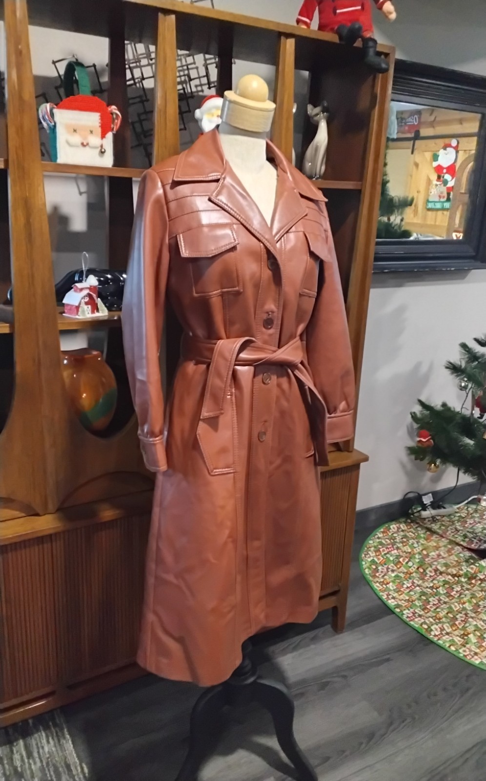 Vintage Mod Maid Pleather Boot Length Coat „Leather Look” -Size 14-