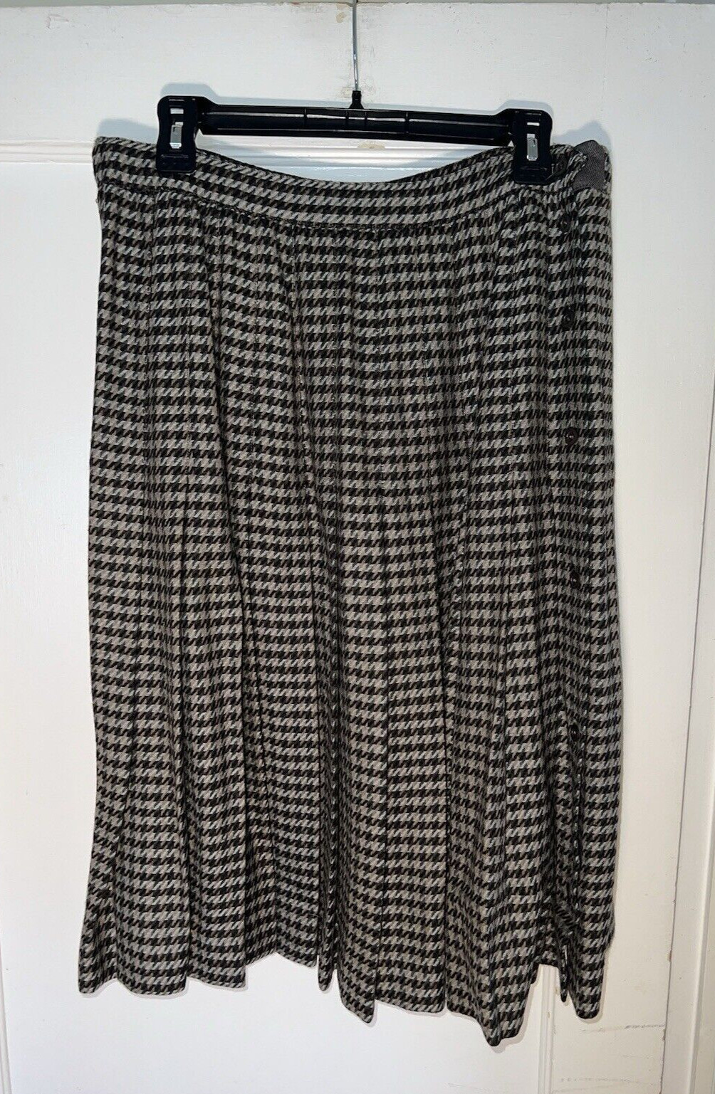J. Tiktiner Vintage Plaid Wool Pleated Skirt Academia Preppy France 44/ 12. d743