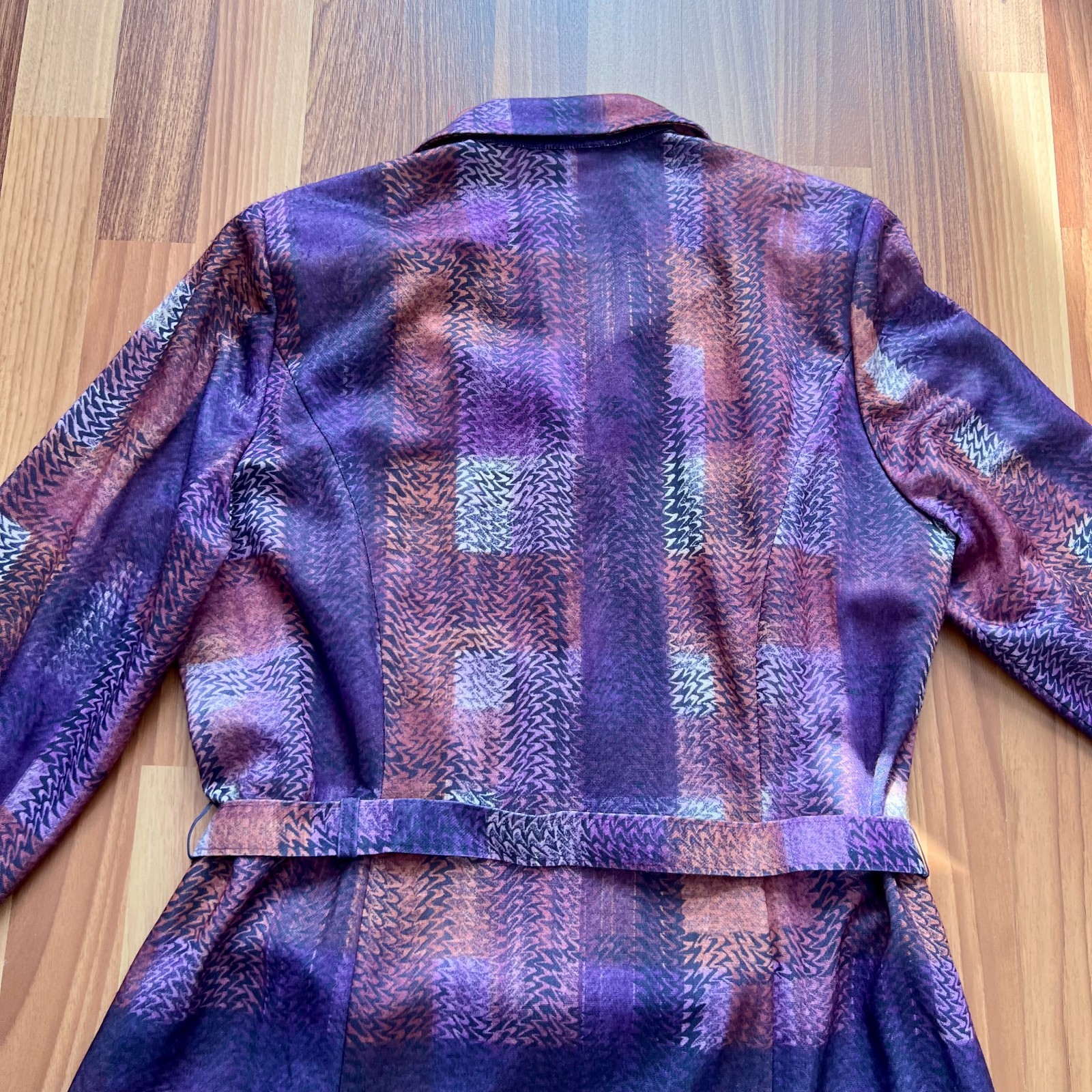1970s Geometric Print Button Front Midi Dress Belted Long Sleeves Aline EU 40