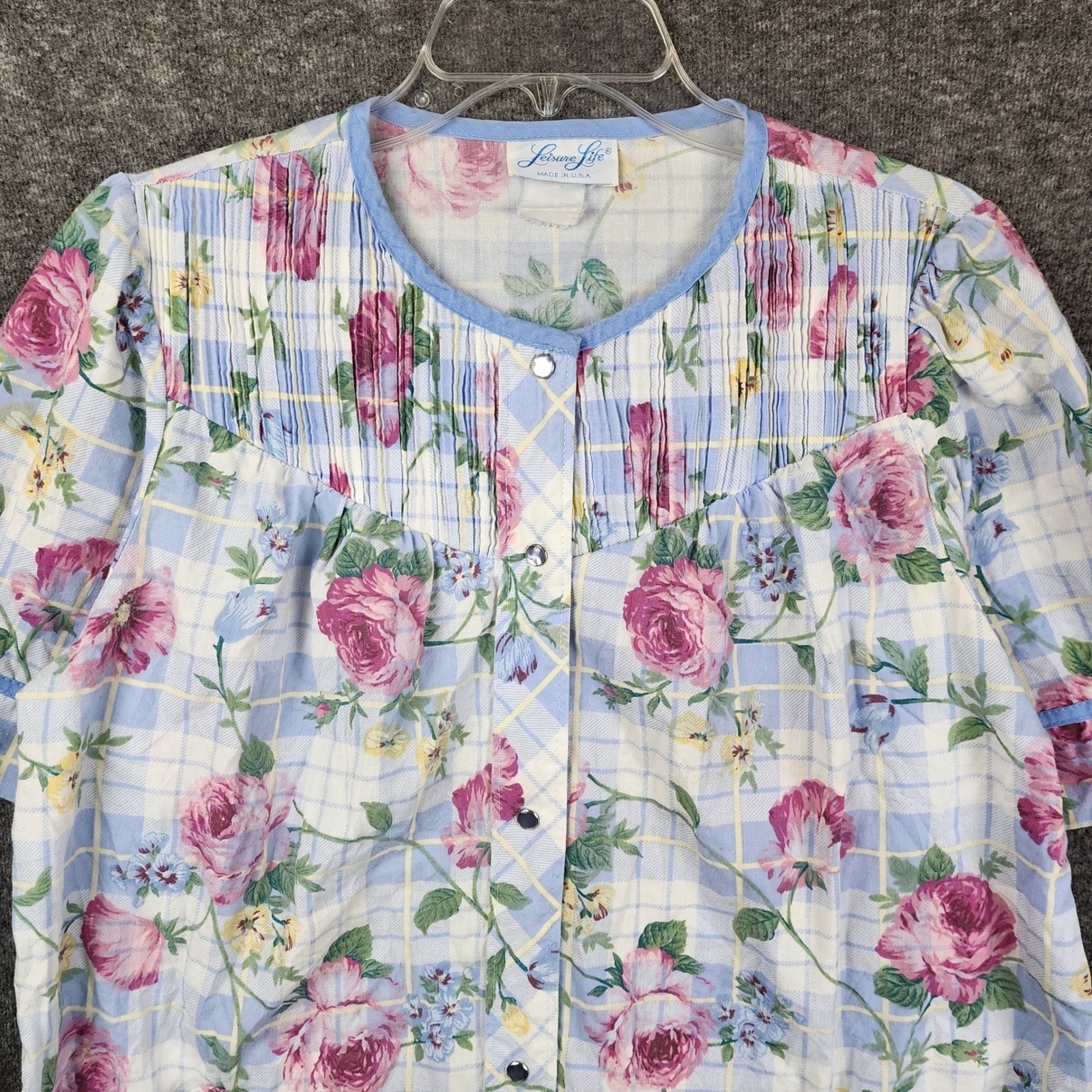 Leisure Life House Dress Womens Medium Blue Pink Floral Plaid Snap Front Duster