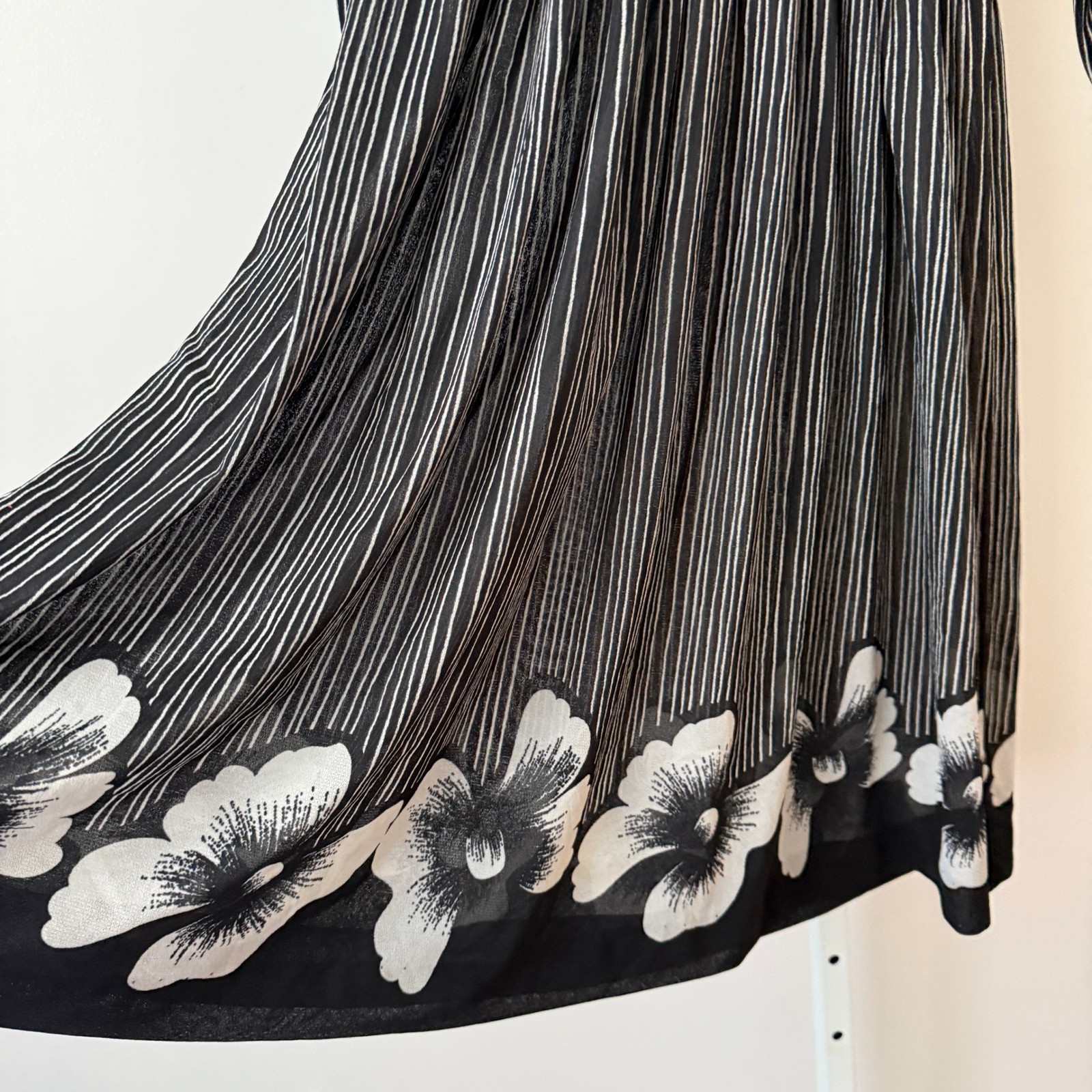 Murray Meisner 10 Black Sheer Stripe Floral Border Ruffle Neck Vintage Dress