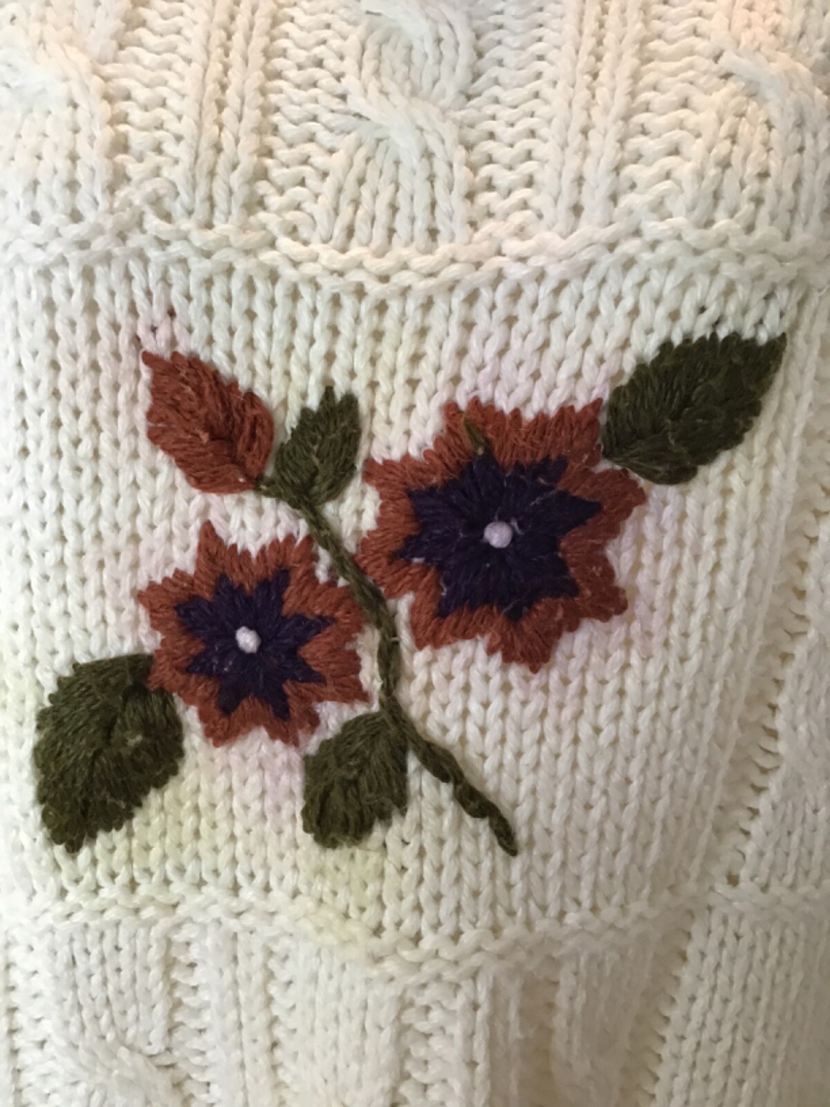 Vintage JJ Fargo Women’s Sweater Ivory Floral Knitted By Hand Granny Core Size M
