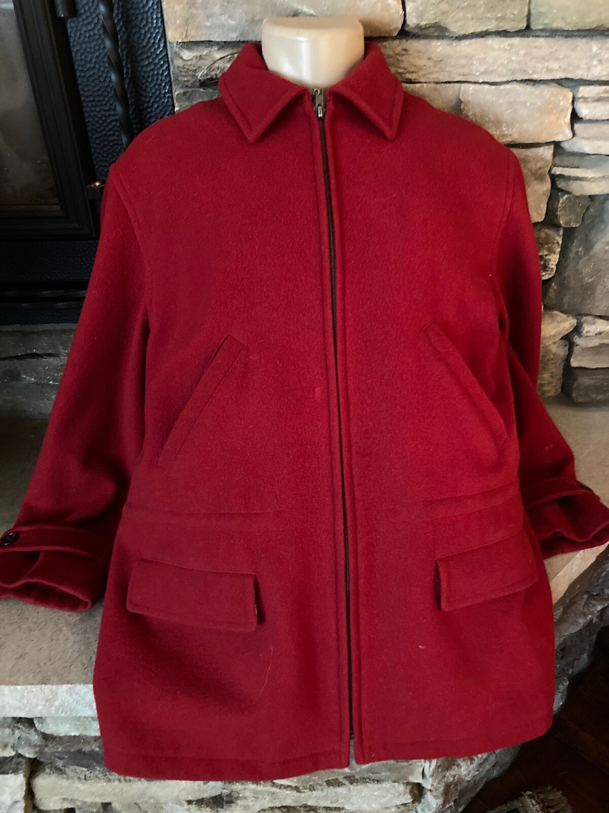 VINTAGE RALPH LAUREN RED WOOL LADIES MEDiUM ZIPPER DRAWSTRING GAME HUNTING STYLE