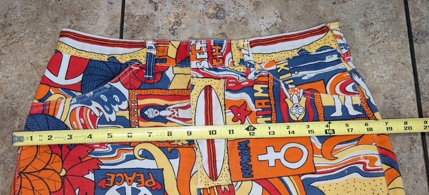 1970s Vintage Ladies Cut Off AOP Shorts Rare&1 Of A Kind!!!!!