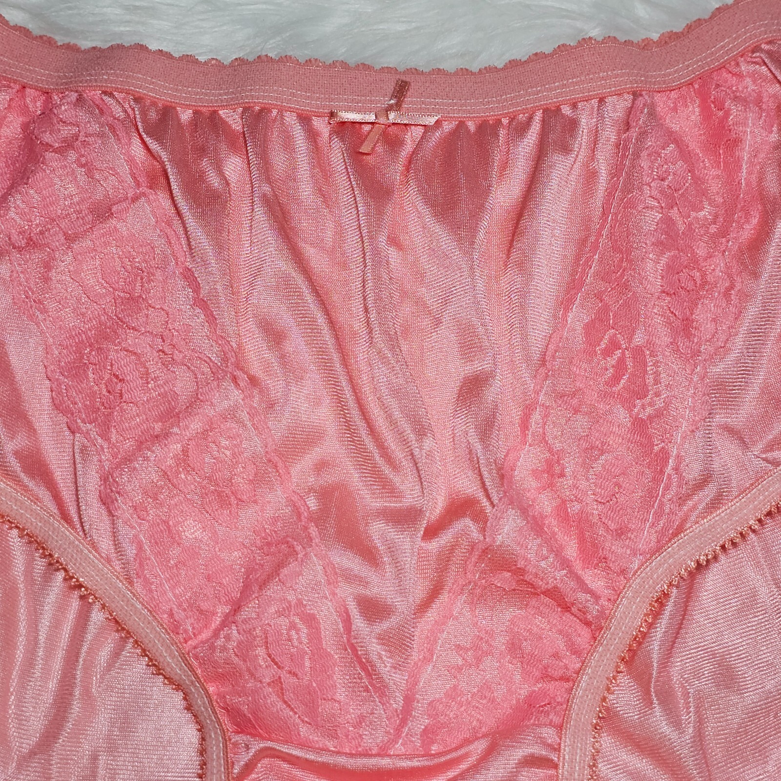 VTG Silky Nylon Panty Sissy Lace Peach Granny Sheer Brief Size 8/XL Hip 40-44″