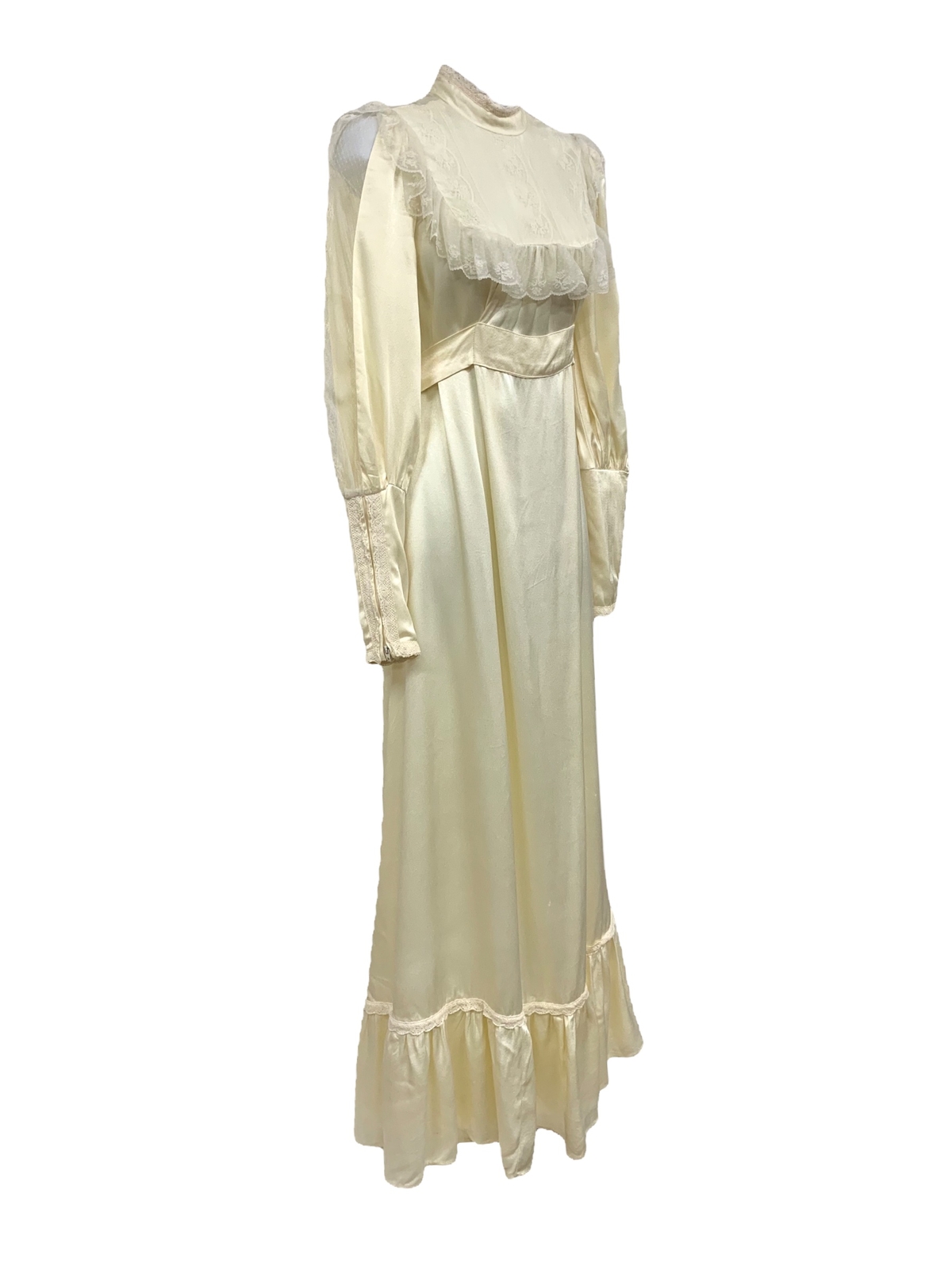 Vtg Vintage 1970s 70s Gunne Sax Gunnies Ivory Satin and Lace Wedding Dress
