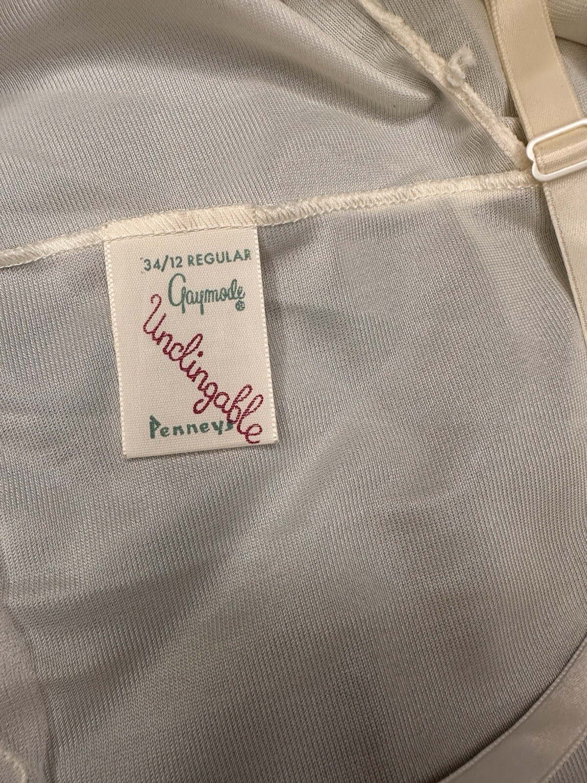 NWT 1960s Vintage Ivory White Slip GAYMODE by Penney’s Scalloped Bridal Romantic