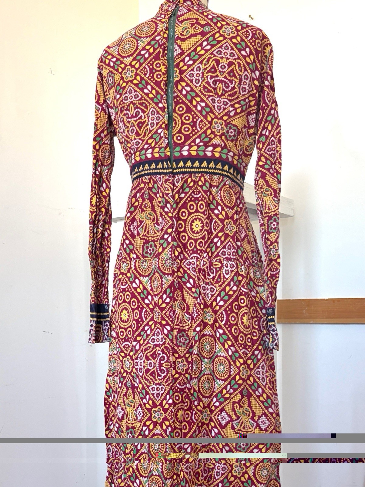 60s 70s Artisan Printed Pakistani Cotton Boho Hippie Empire Waist Maxi Dress XS