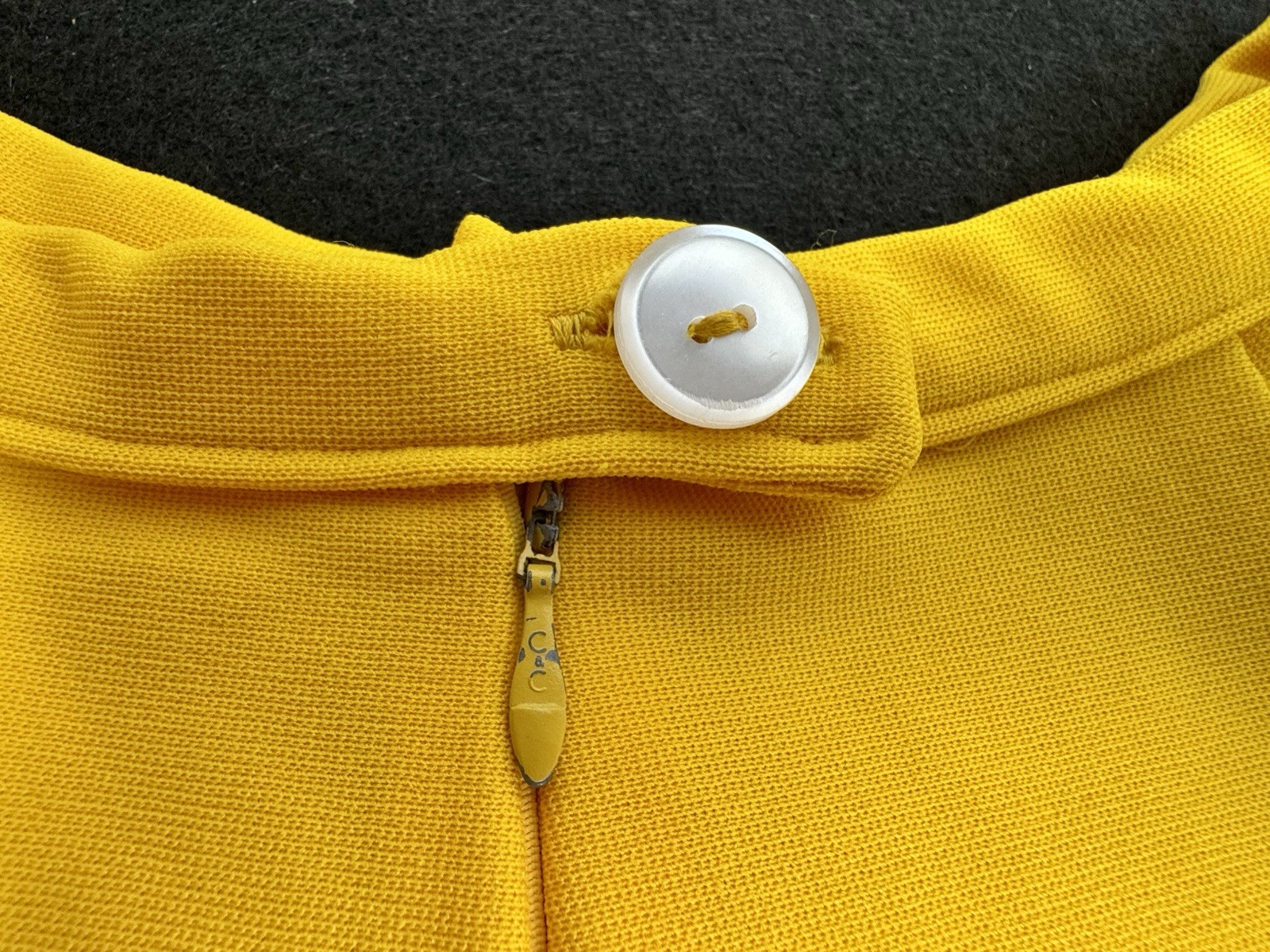 Vintage Cheerleader Skirt Yellow And Black 24” Waist Stripe Great Condition