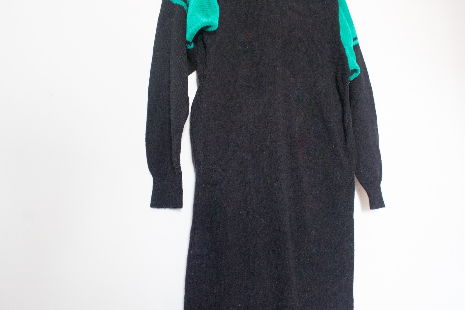 Plain Jane | Vintage 80’s/90’s Teal & Black Bejeweled Sweater Dress | Size S