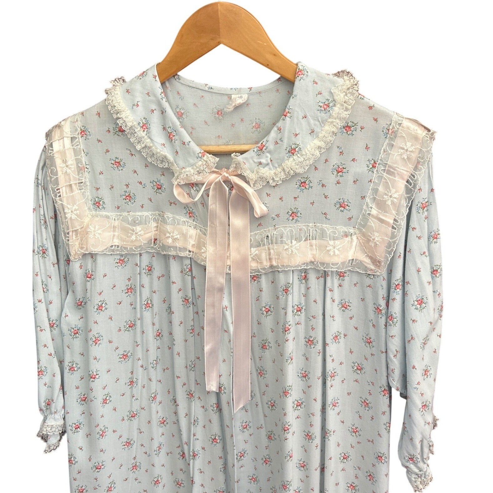 Vintage Mel-Lin Nightgown Cottagecore Victorian Coquette Romantic Floral Rayon