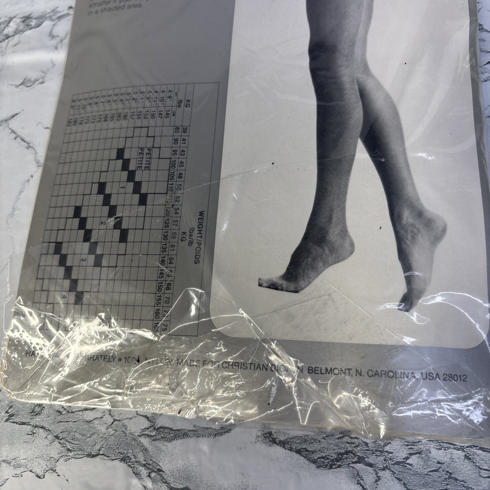 VINTAGE CHRISTIAN DIOR PANTYHOSE SIZE 4 ULTRASHEER DIORISSIMO Flaxen 4443