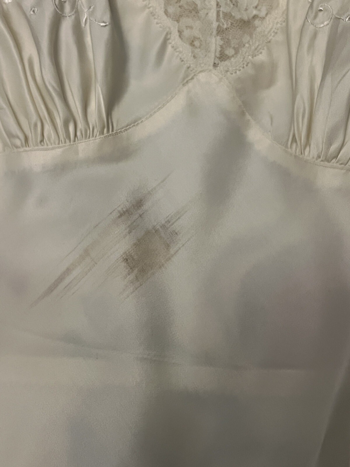 Vintage Bali Fischer Collection Nylon Silk Blend Ivory Lace Embroidered Slip 38