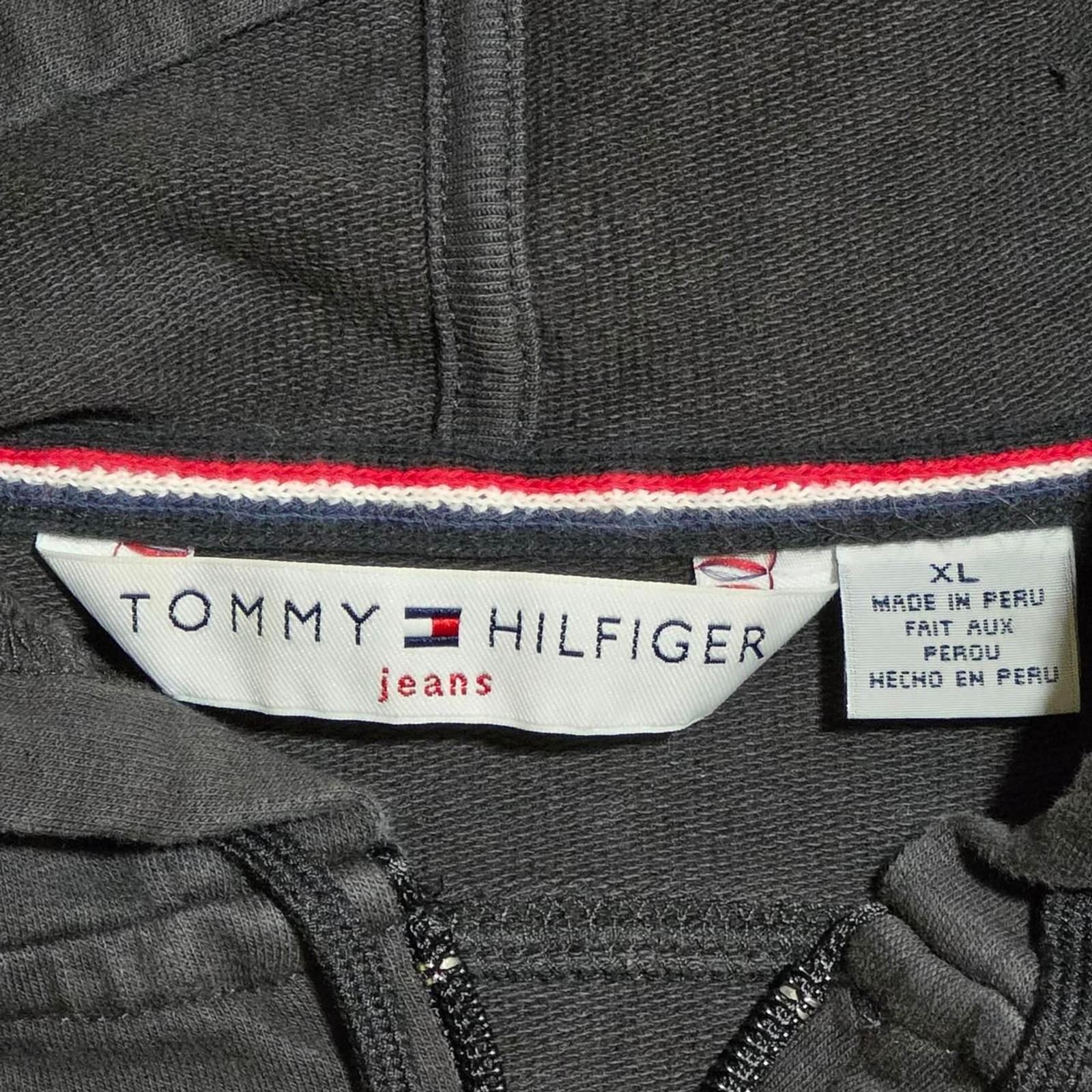 Tommy Hilfiger Y2K women’s size XL navy blue zip-up hoodie with red piping