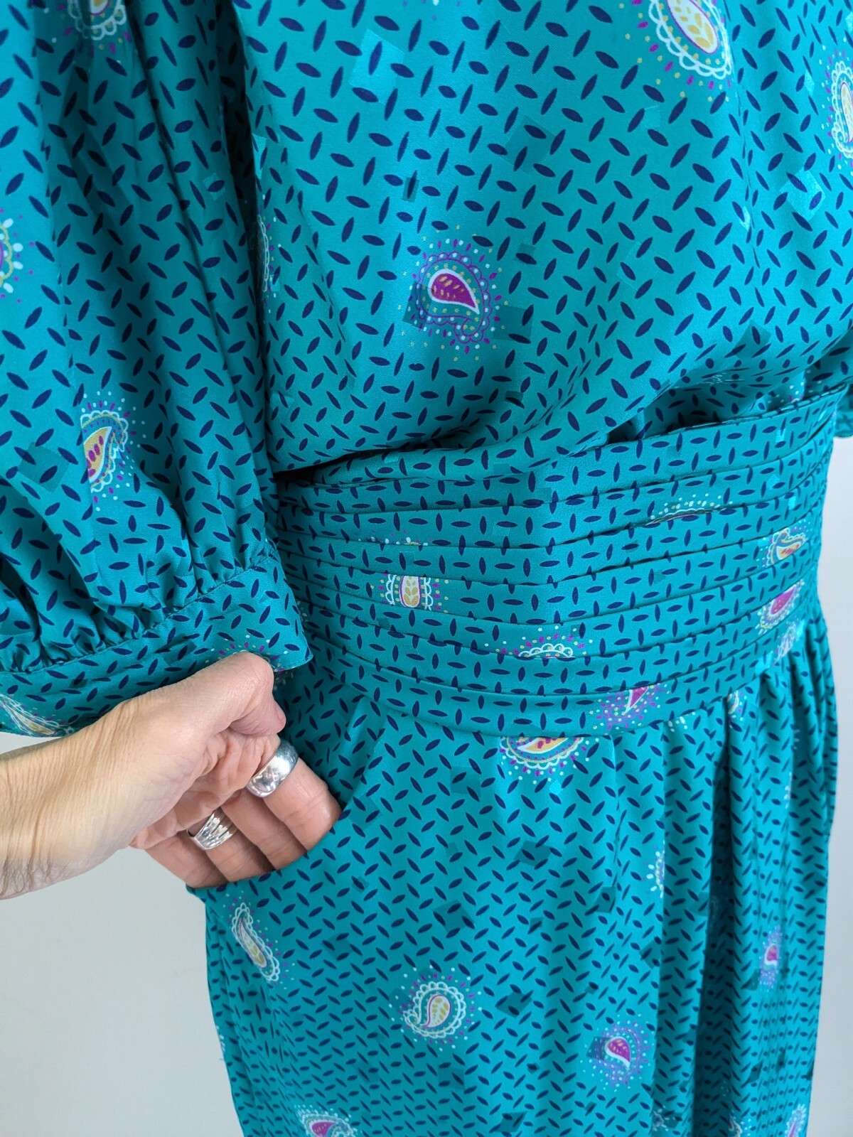 90s Maggy London 100% Silk Day Dress Jewel Tone Teal Classic Old Money Secretary