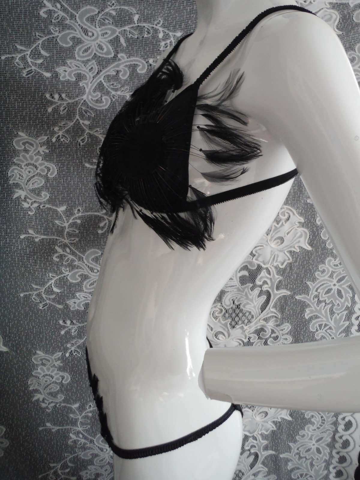DARLING BODY FASHIONS Super Rare/Amazing VTG 70s Lingerie/Costume Set Feathers S