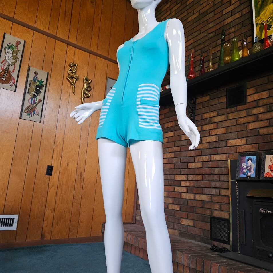 Vtg 60s Mod Aqua Striped Novelty Hot Pants Playsuit Jumpsuit Go Go Romper XS/S