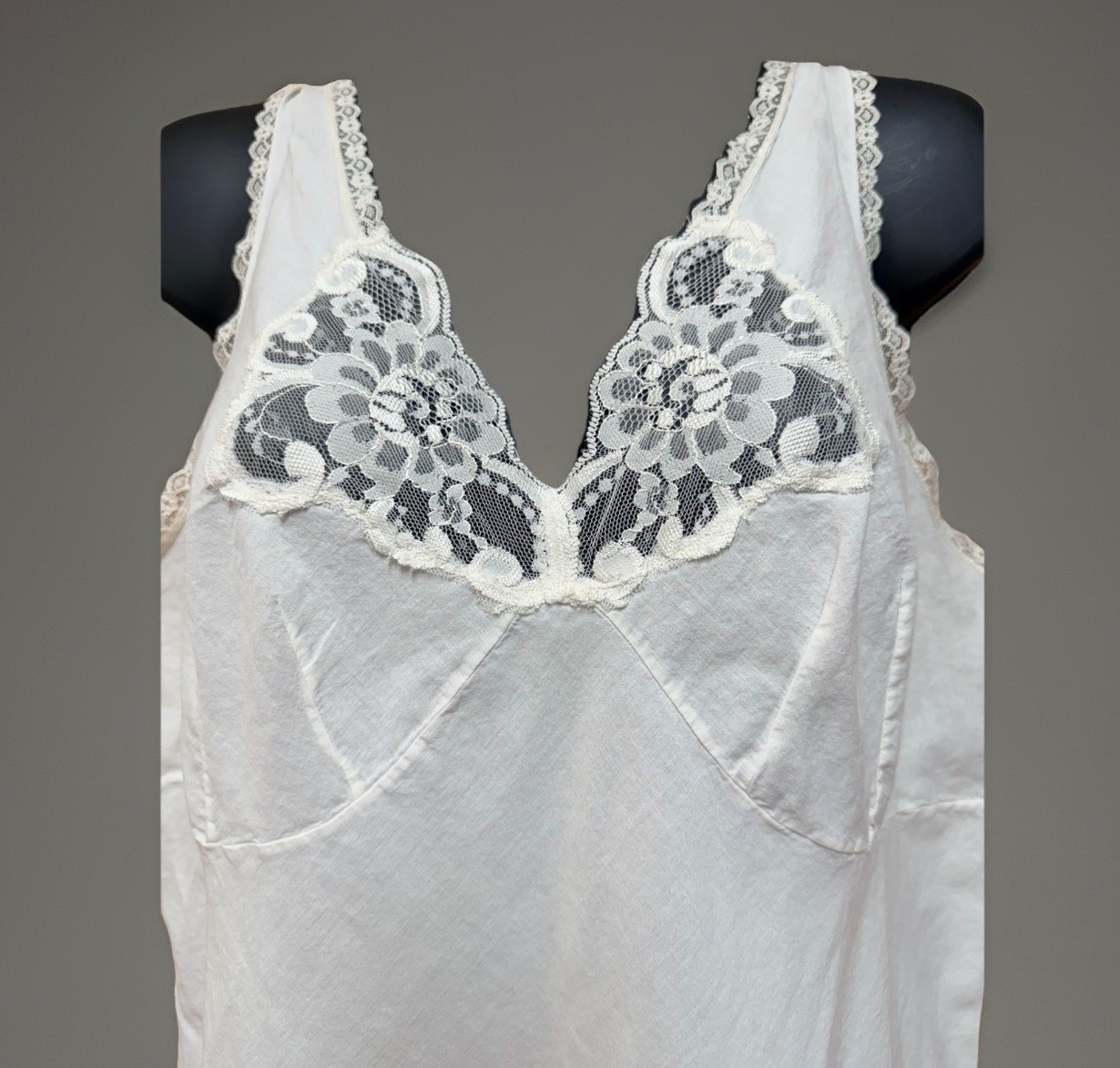 Vintage Velrose Slip Nightgown White Cotton Bust 40/Size L Pristine