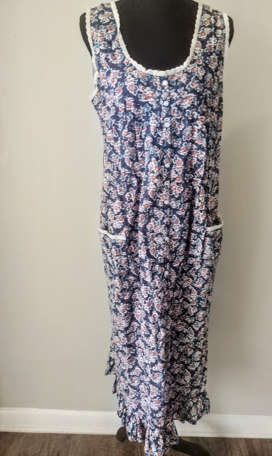 Vtg Ilise Steven’s Nightgown Floral Cotton Ruffle Lace Pockets Grandma Cottage~M