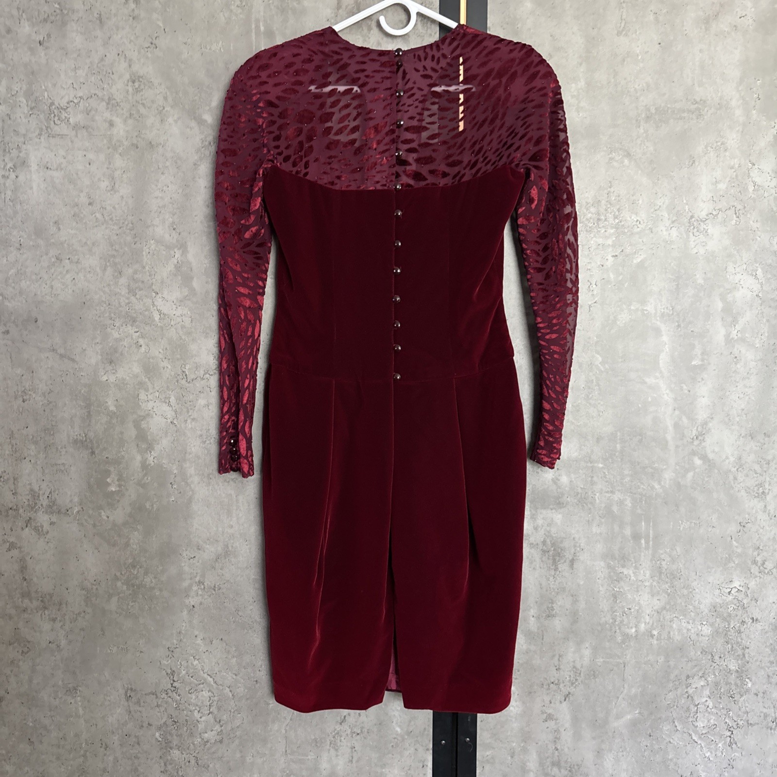Vintage Morgan Taylor Red Velvet Beaded Evening Cocktail Dress Sz 8