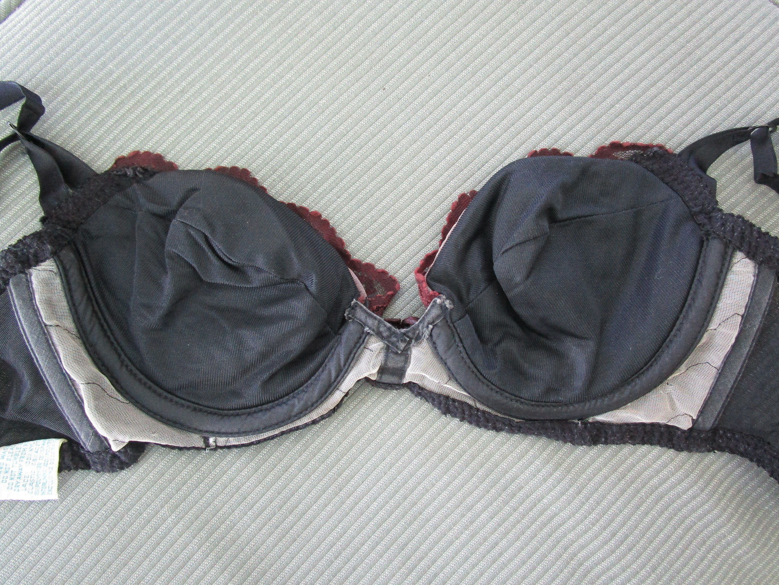 Vtg 70s Penney’s Adonna Pinup Pushup Burlesque Bra Black Wine Lace Padded 34B
