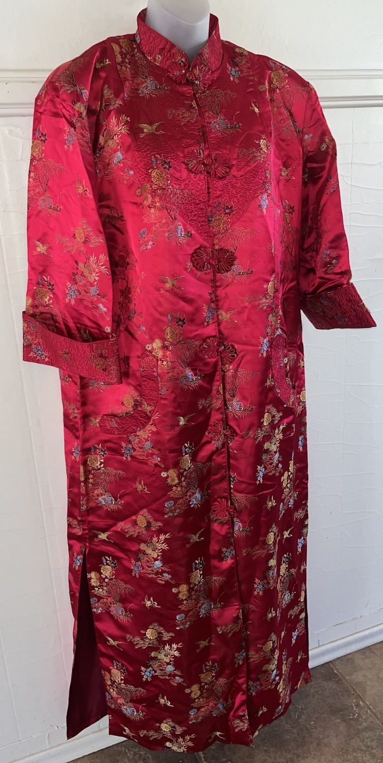 Vtg Solz Squirrel Brand Red Satin Long Chinese Jacket Kimono Robe Frog Knot XL