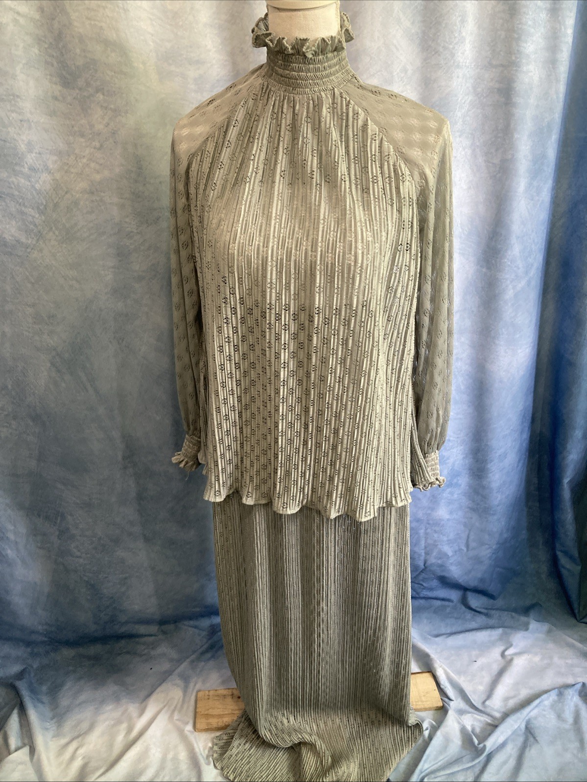 VTG 80s AJ Bari Accordion Plissé Skirt Top Set Flowy Sheer Blue Silver High Neck