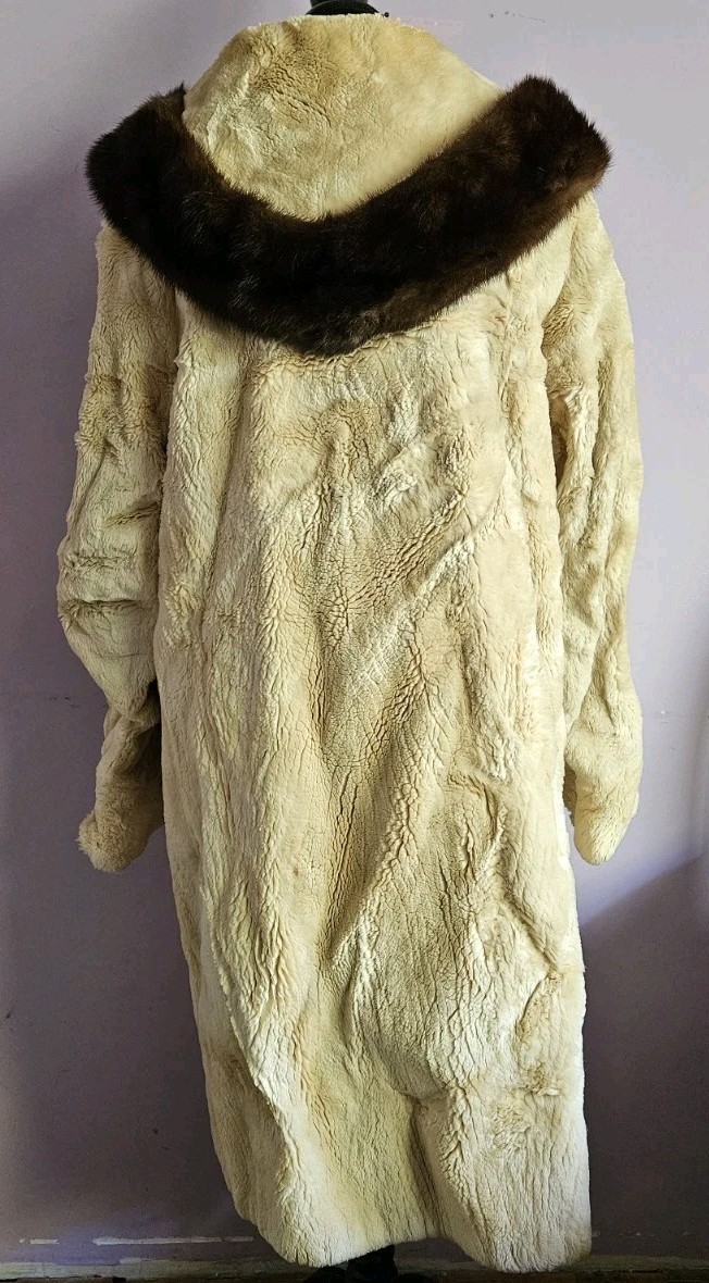 Vintage 1950s Schiaparelli Paris Blonde Rabbit Fur Coat Designer + Stole