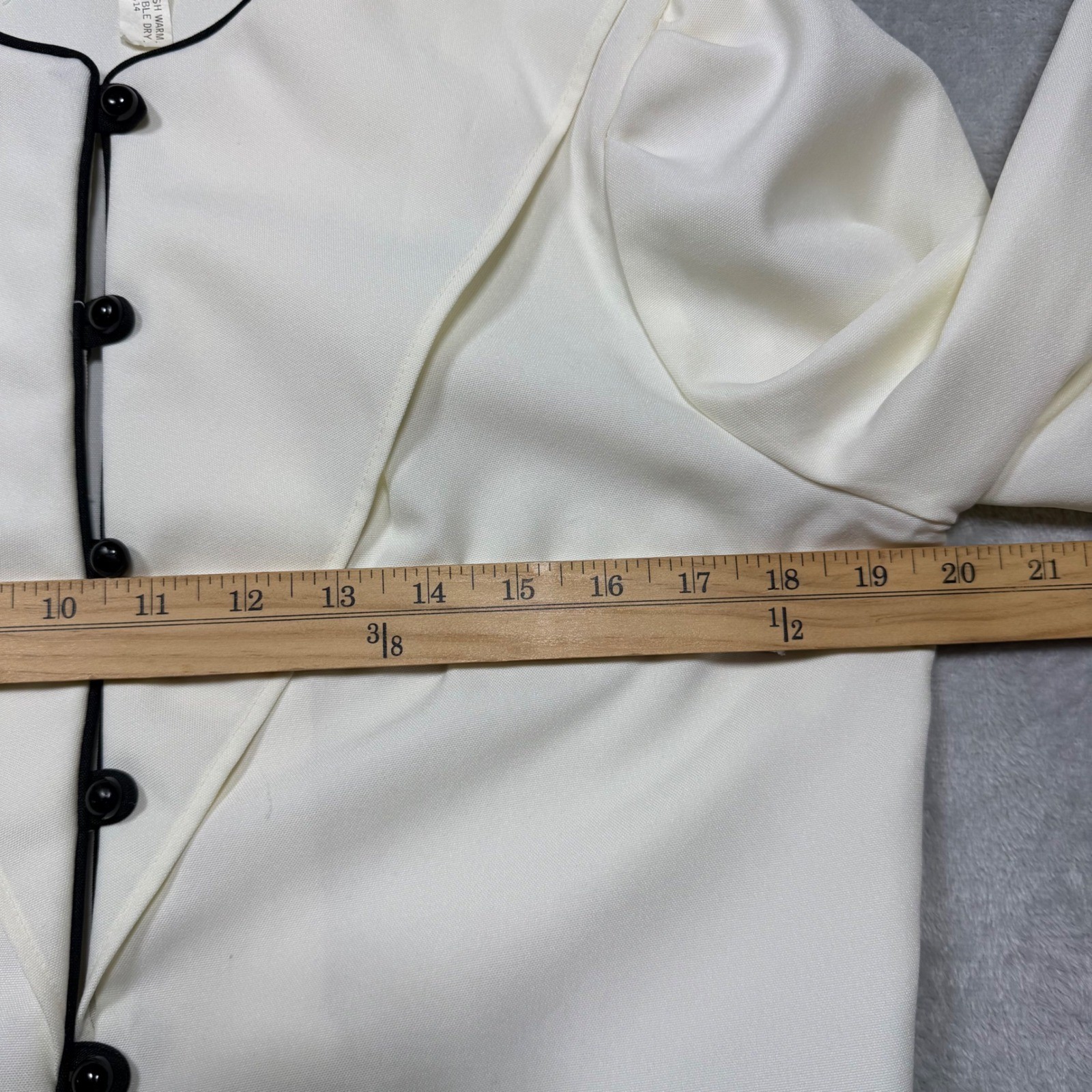 Vintage 80s White Polyester Cropped Bolero Jacket Contrast Piping Size S 10