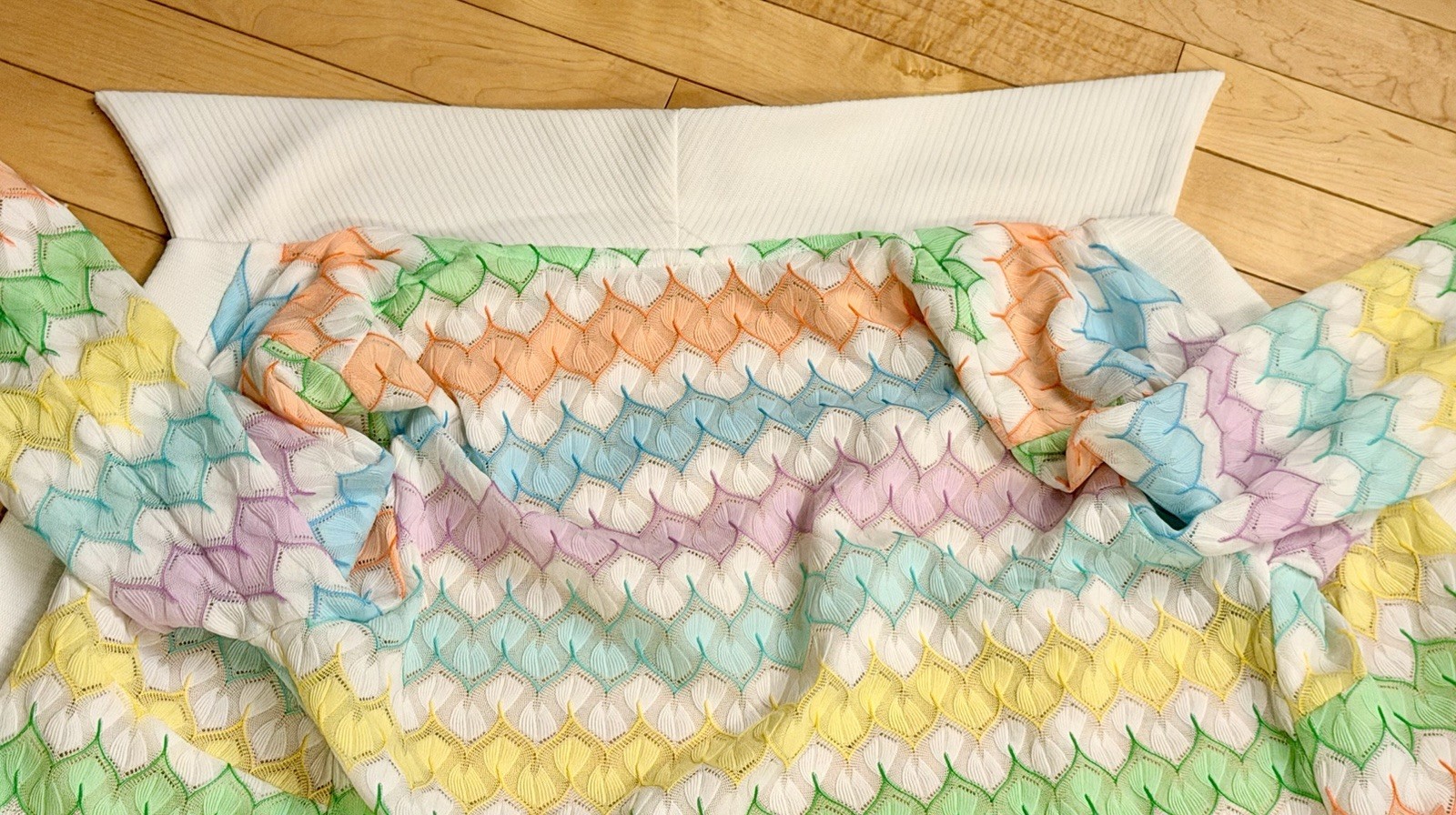 Vintage 1970s Rainbow Chevron Open Knit Cardigan Mod Textured Sweater S/M 19×21