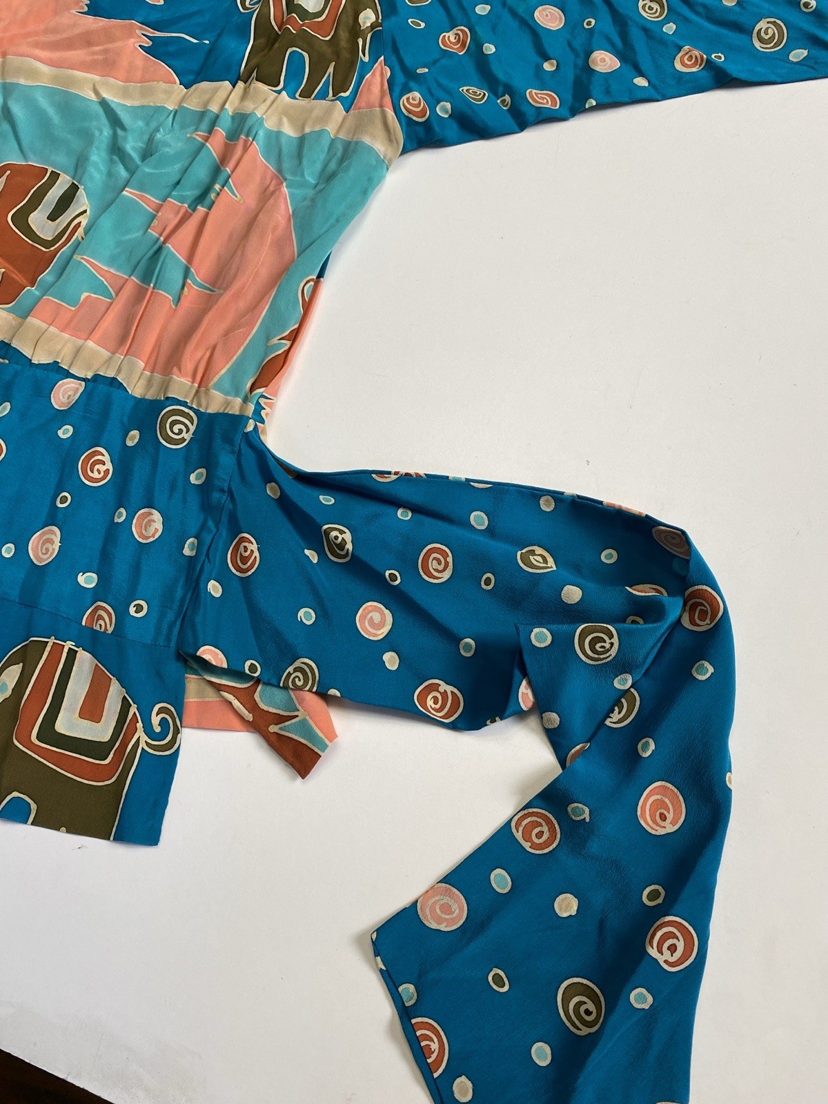 Vintage Silk Scapes M Hand Dyed 100% Silk Blouse Drop Waist Elephants