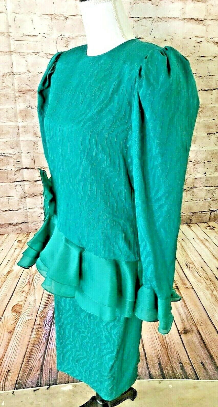 Vintage 80s Rina di Montella Emerald Green Silk Peplum Big Flower DYNASTY Dress