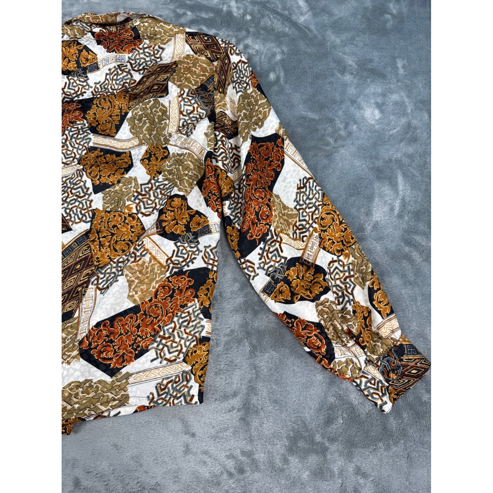 Vintage Notations Petite Baroque Geometric Secretary Blouse Gold Rust Black 8P