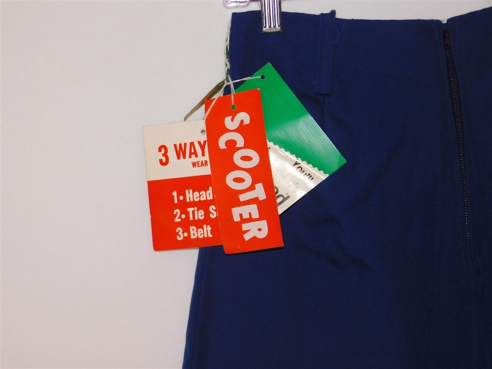 NWT Women’s SCOOTERS 1960s Navy Blue Skort Waist 24