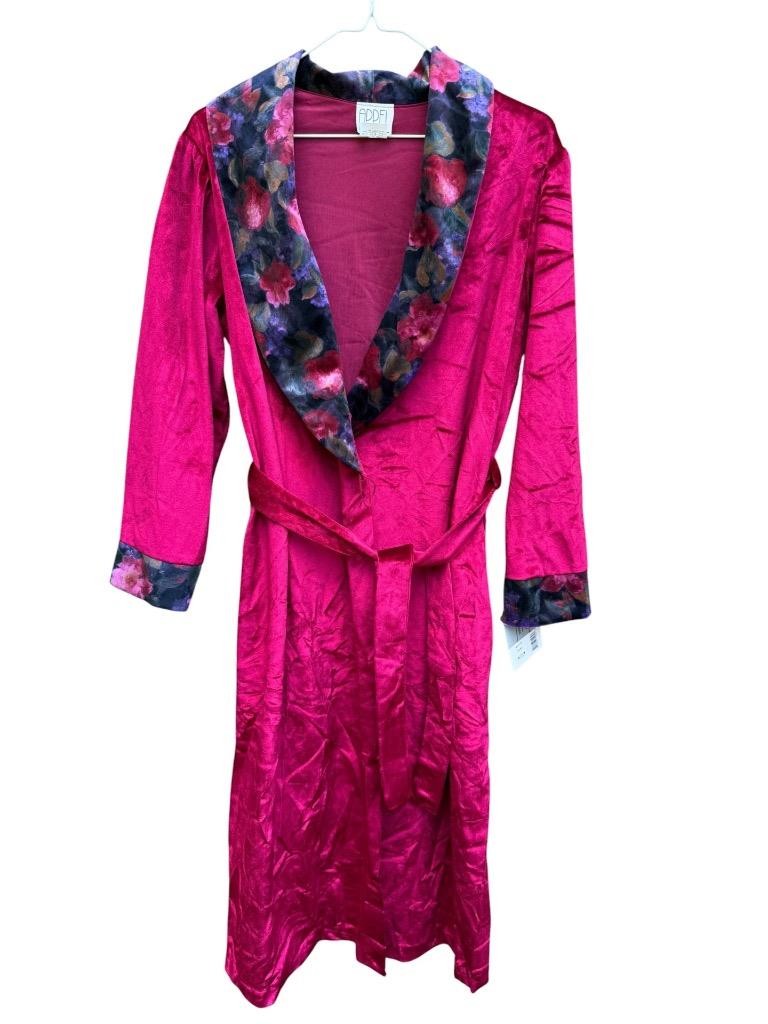 Vintage Appel Robe Ruby Red Velour NEW with Belt size Medium
