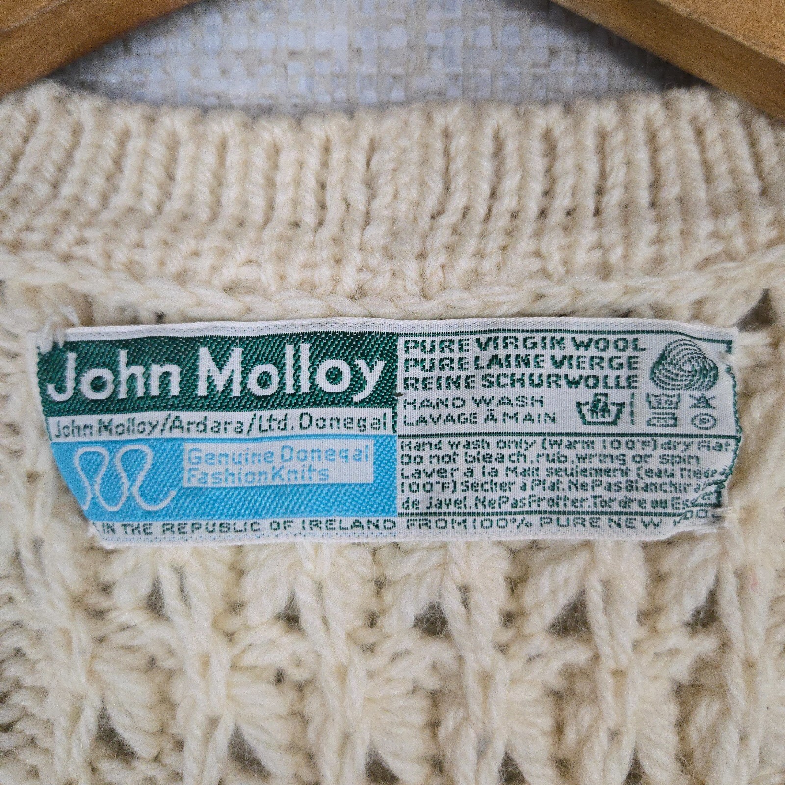 VTG JOHN MOLLOY Made in Ireland Aran Knit Womens Virgin Wool Sweater Vest Sz Med
