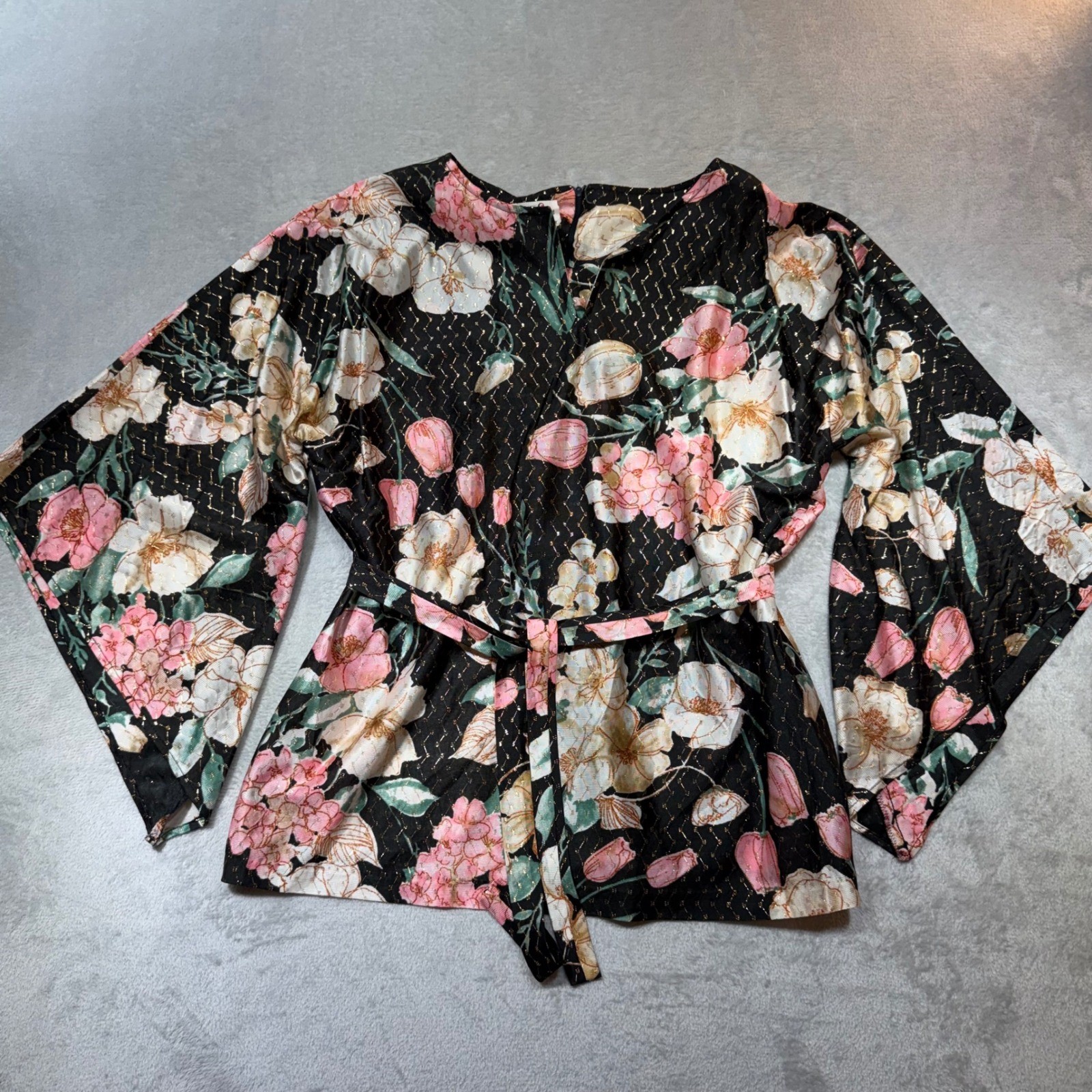 Vintage Shaker Sport Floral Metallic Gold Bell Sleeve Wrap Top Black Pink 38