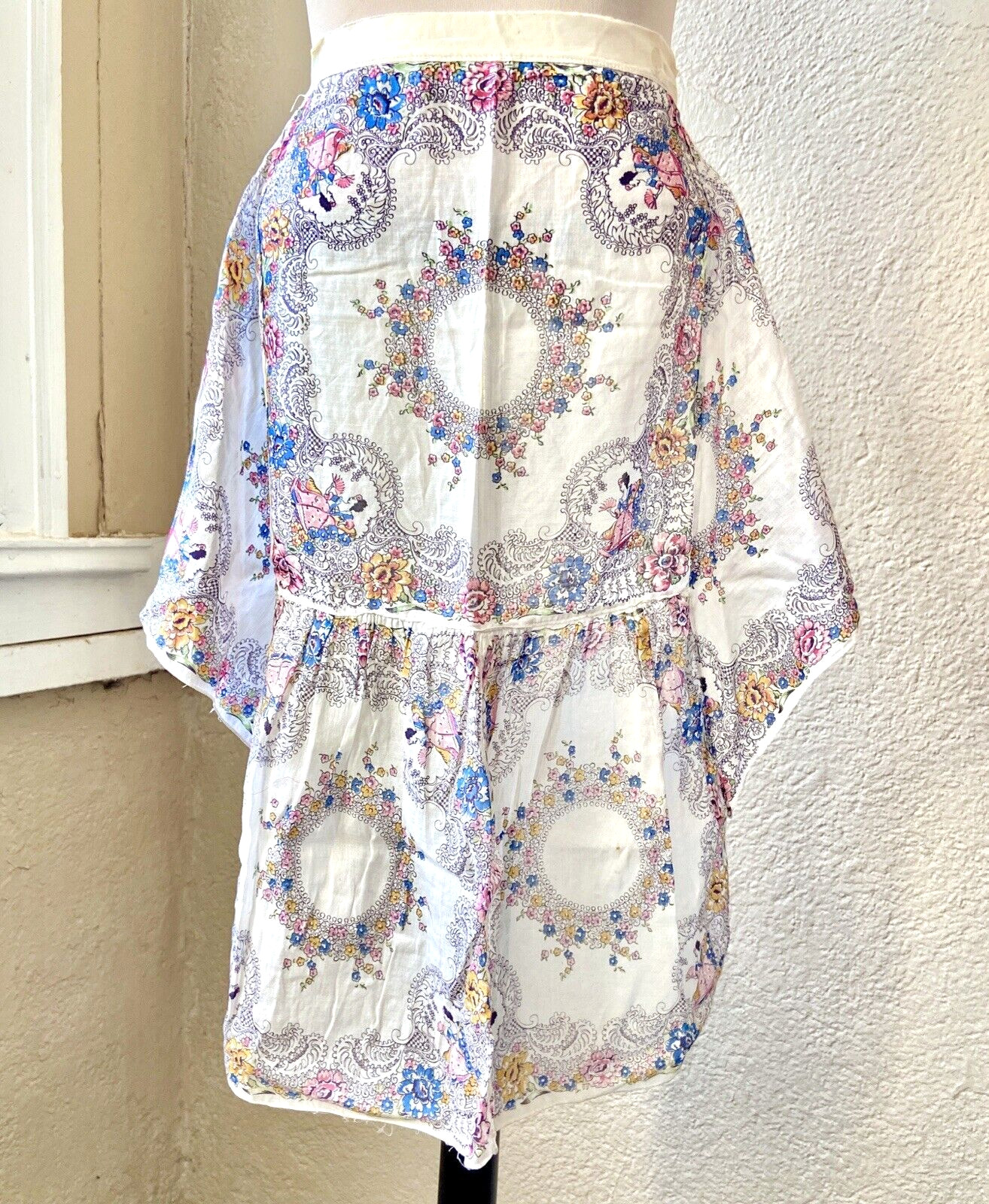 Stunning 1920s Antique Rococo Revival Floral Apron | Flapper Deco 1930s