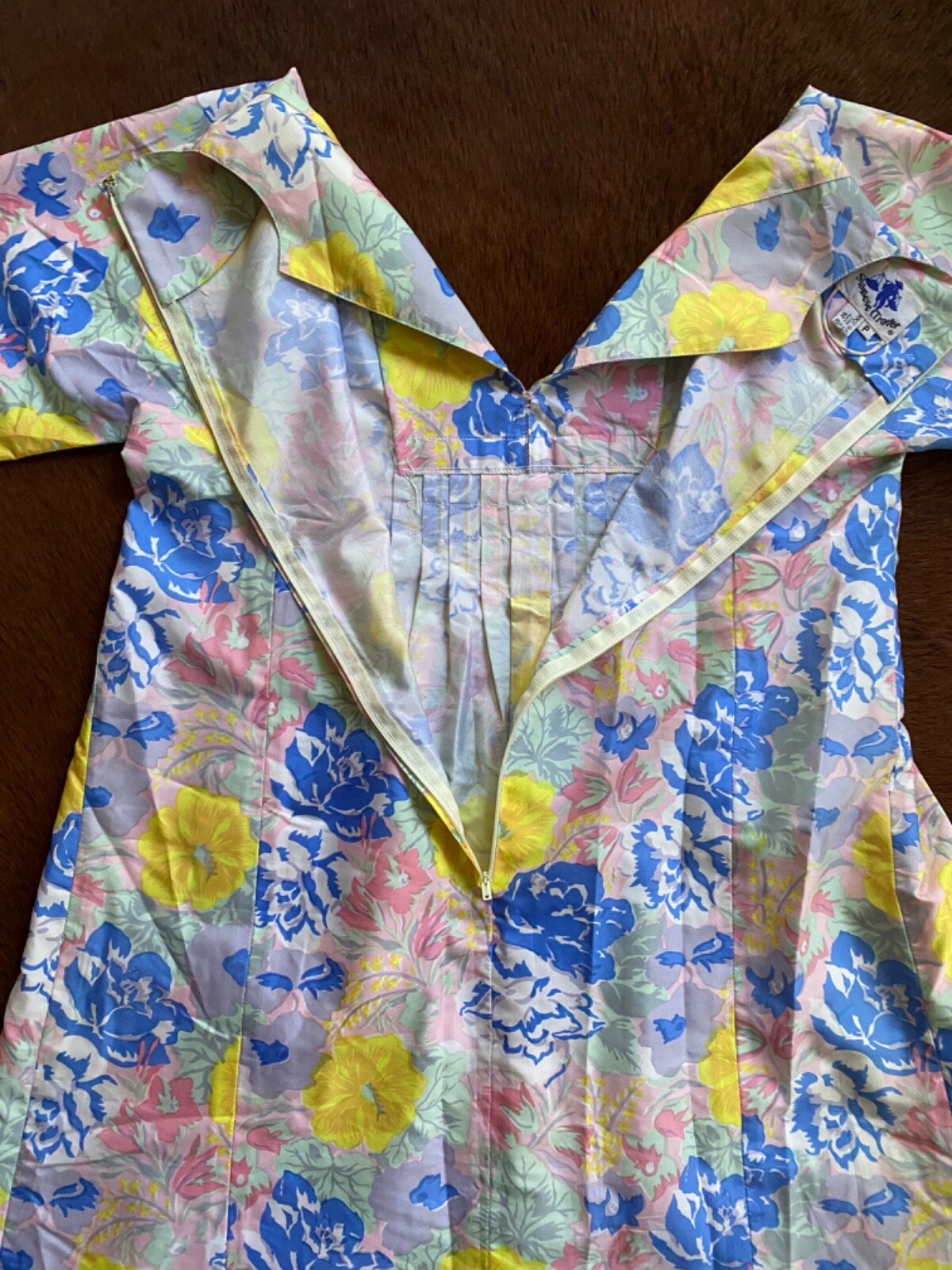 Vintage 60s Siamese Trader Floral Thai Silk Dress Muumuu Caftan Pockets Size P