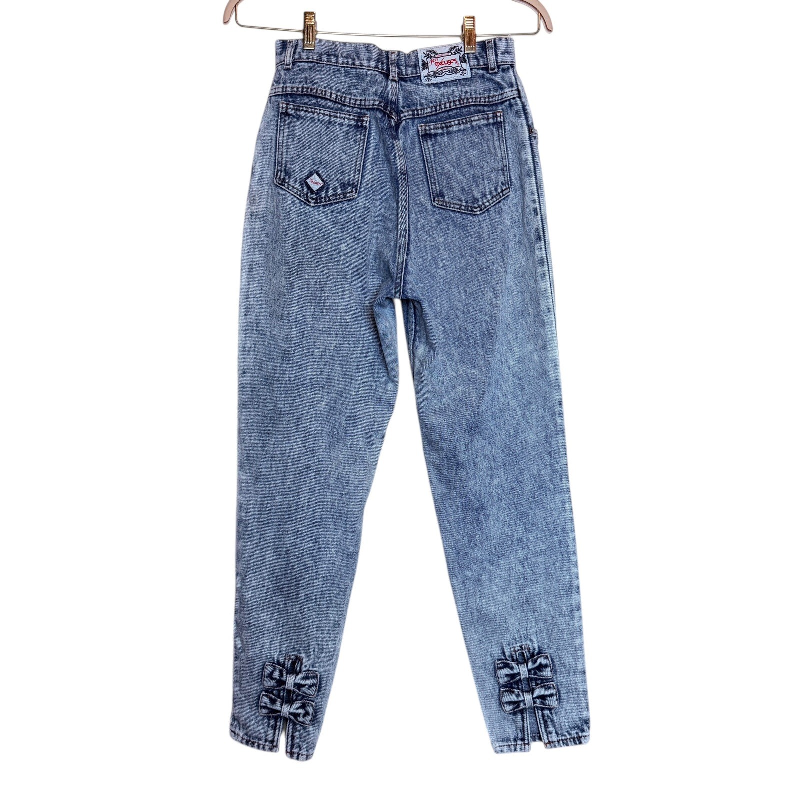 Vintage No Excuses Collectors Series High Waisted Light Wash Jeans Bow Hem Sz 13