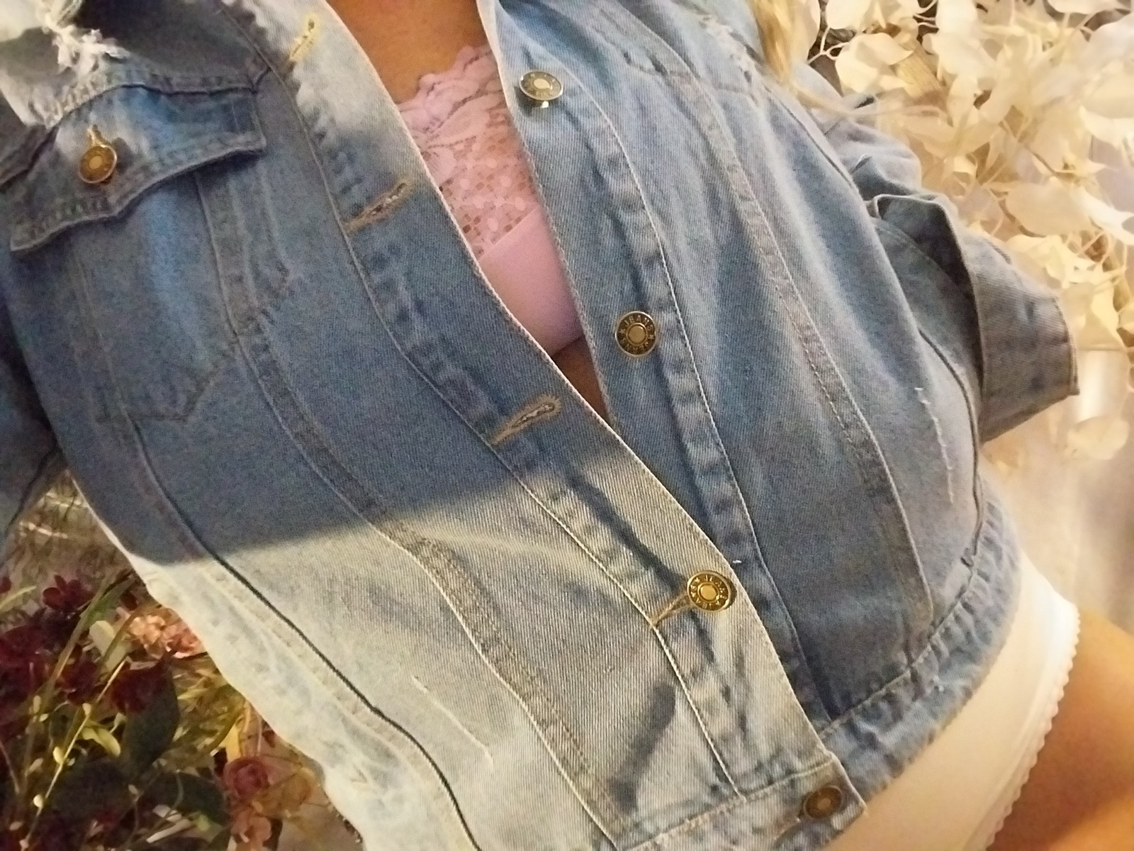VTG Y2K 90’S BOHO Embroidered Denim Jacket Floral Embellished Tribal Pyramid SEE