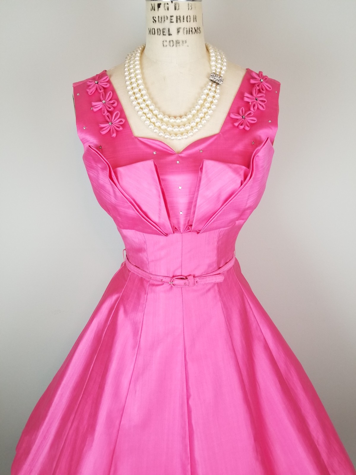 Vintage 1960’s Hot Pink Party Dress Rhinestone & Floral Details Ladies Size Sm