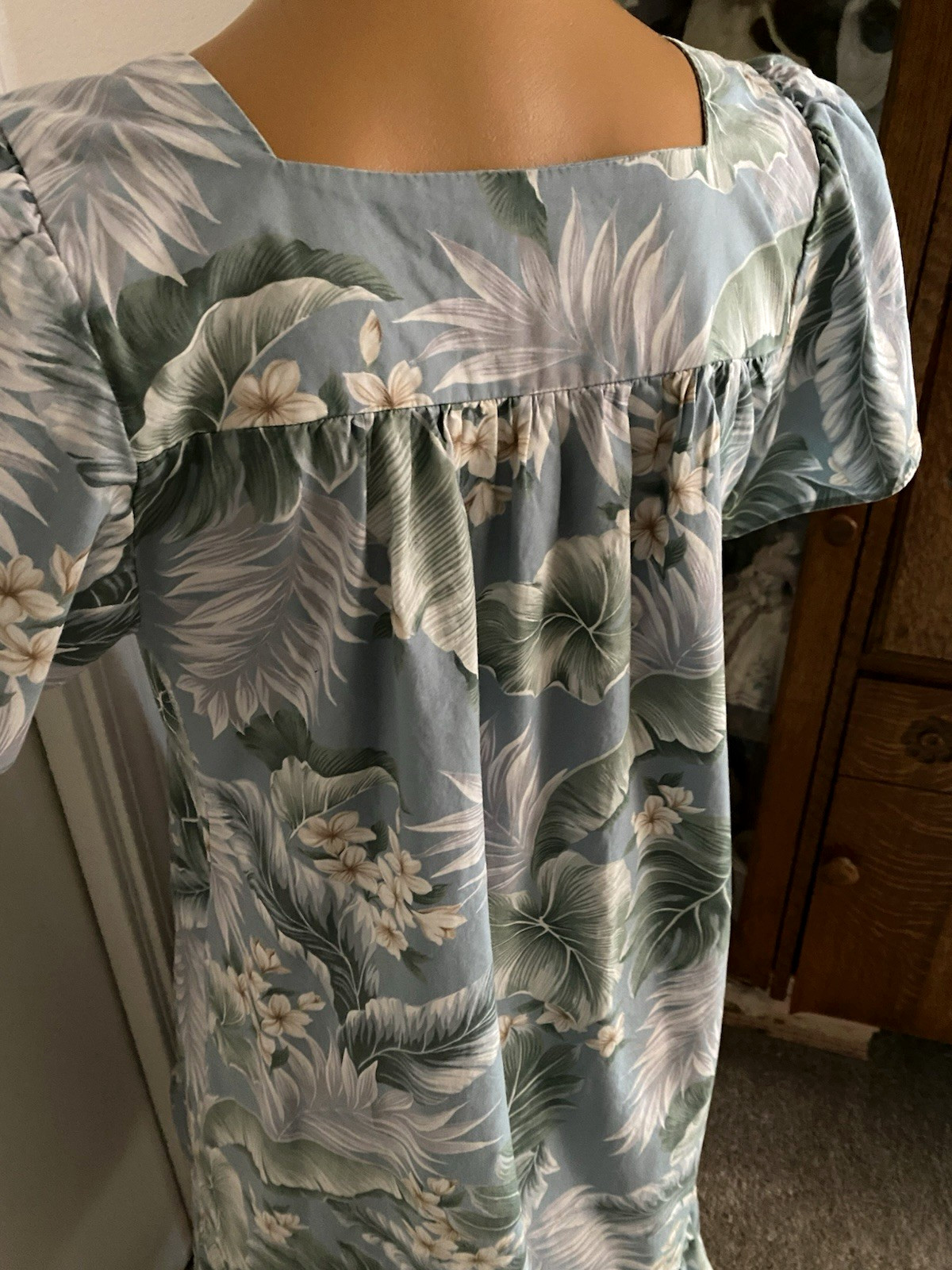 VTG ALOHA REPUBLIC BLUE EXOTIC FLORAL COTTON BLEND HAWAIIAN DRESS SZ S-M