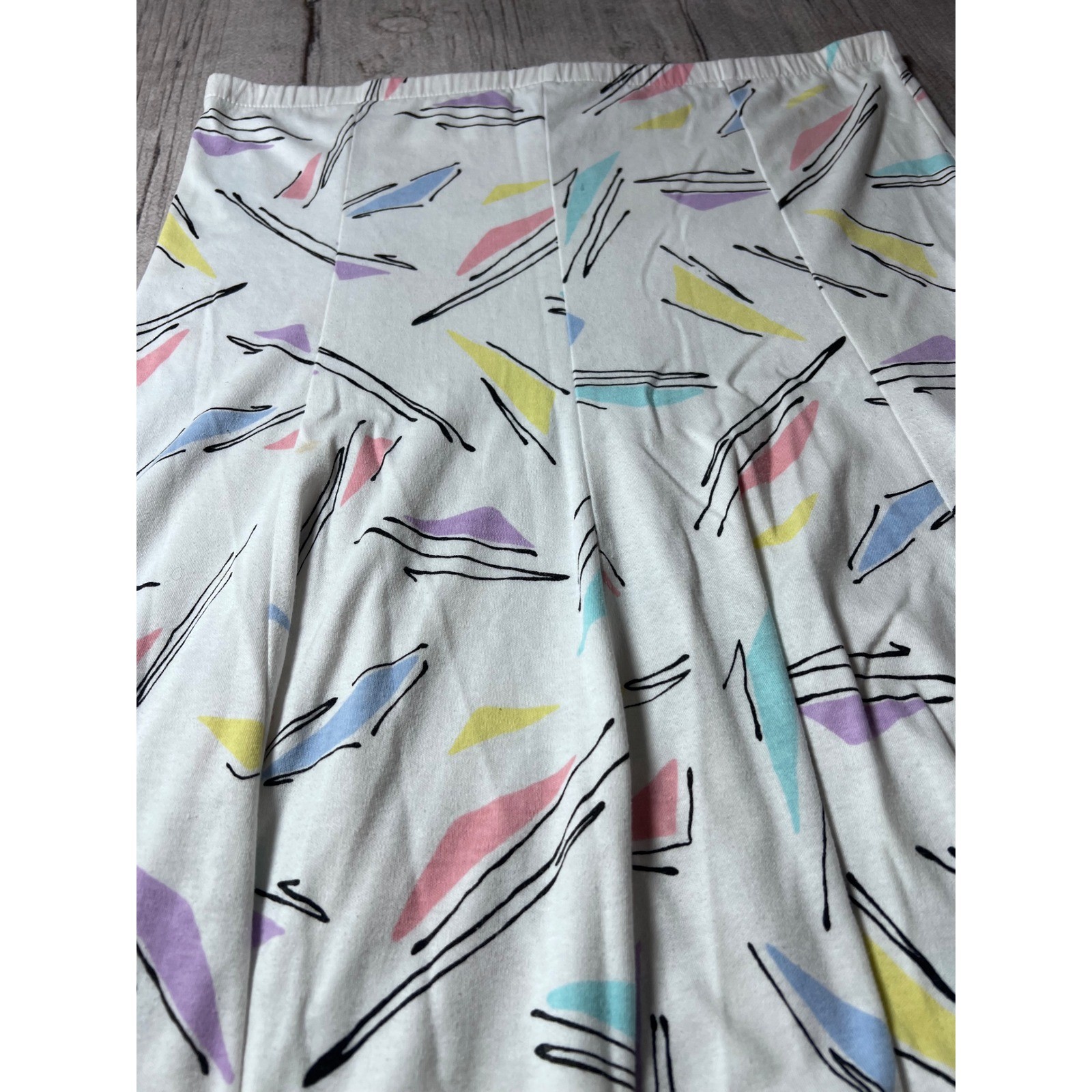 Donkenny Skirt Women Small White Geometric Abstract Print 80s Vintage