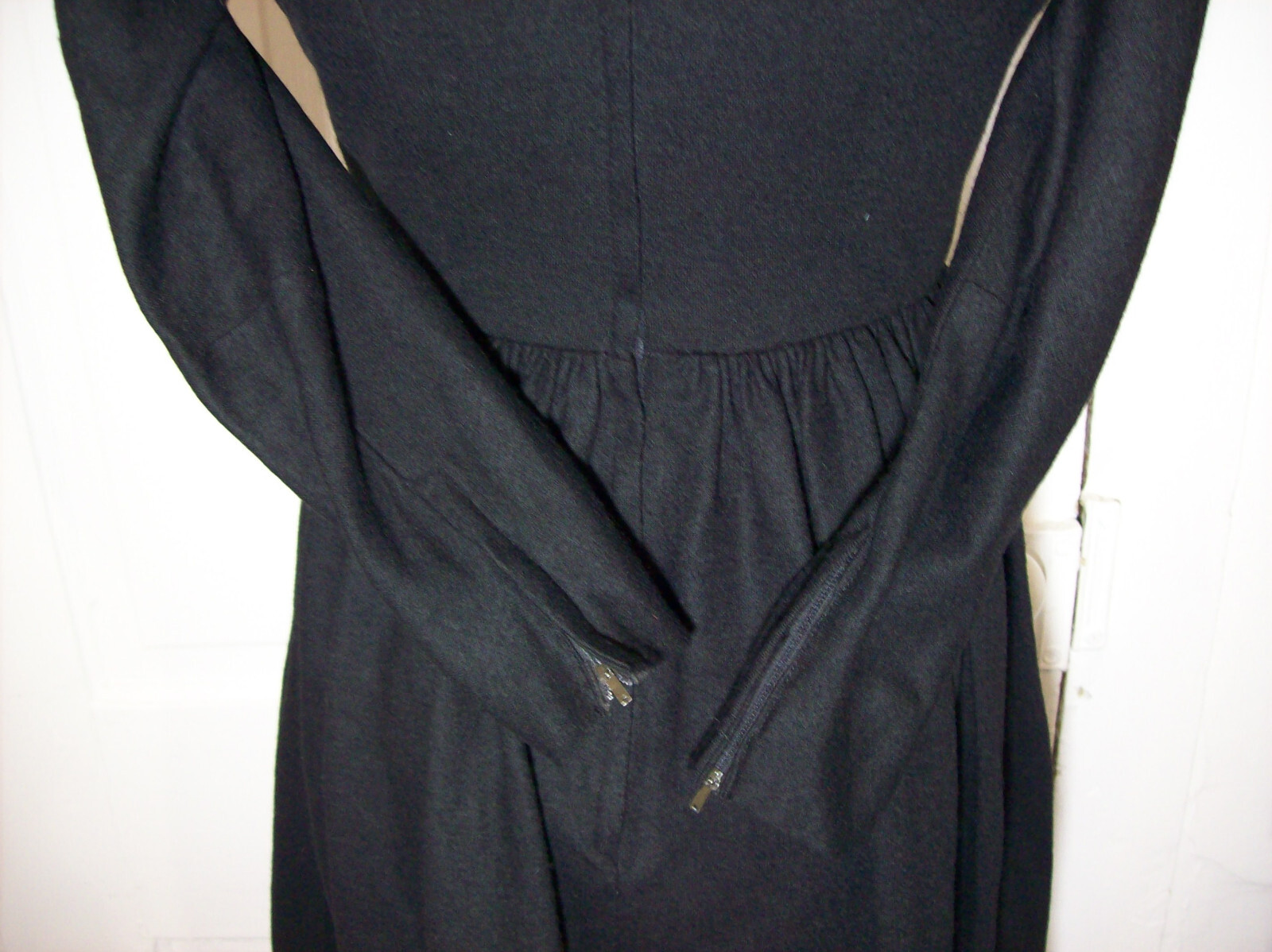 Vintage 1950s Black Long Sleeve Dress, 100% Wool, E.T Jrs CALIFORNIA, small